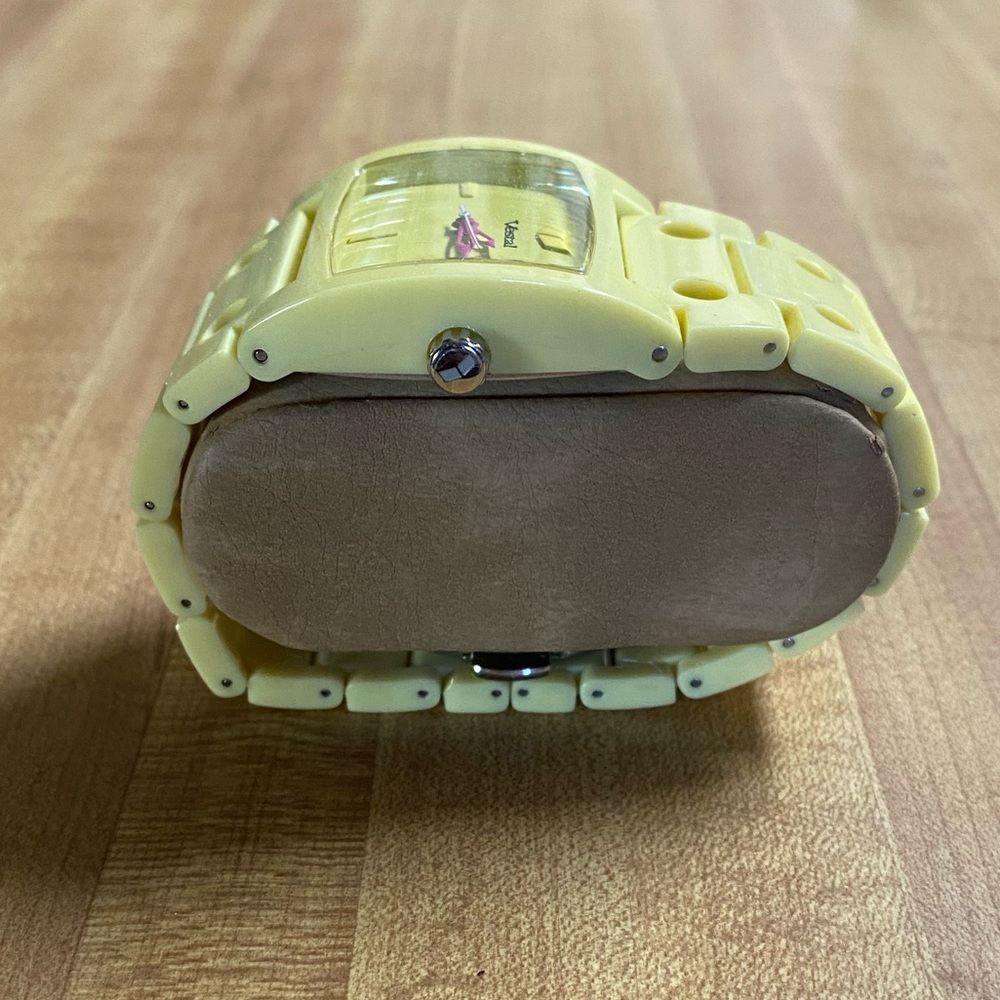 Vestal Destroyer Yellow Plastic Watch - Picture 4 of 8
